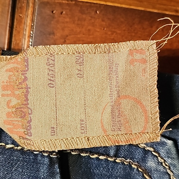 MACHINE BRAND DARK DENIM DISTRESSED JEANS STRAIGHT LEG NWT! - Picture 5 of 5